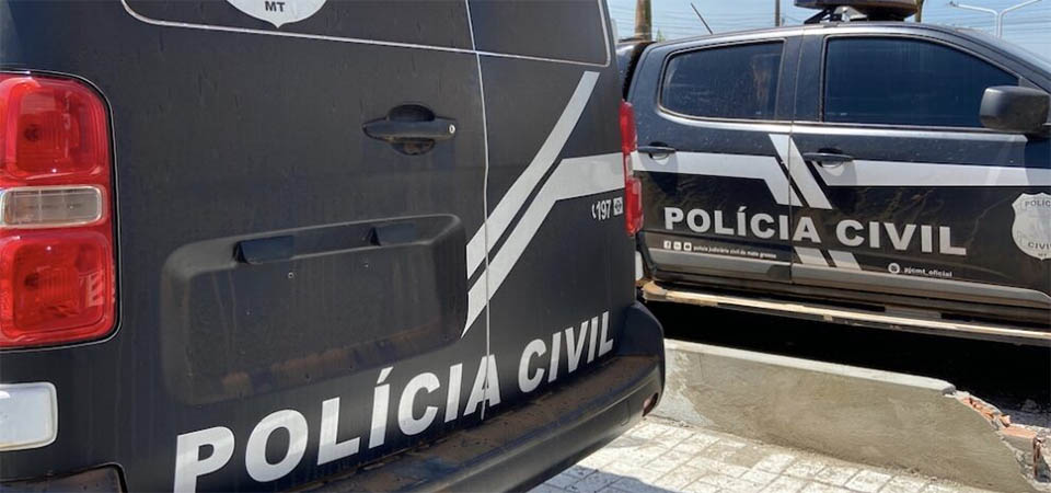 Homem é preso em flagrante por tentativa de feminicídio após agredir companheira até ela desmaiar