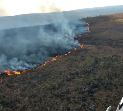 Itanhangá: Propriedades rurais pegam fogo