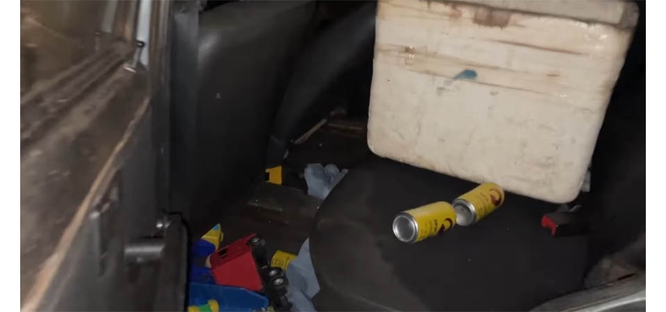 Homem é arremessado e morre em batida entre carros