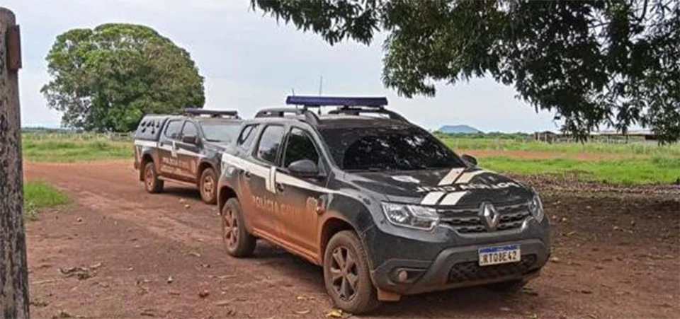 Homem é achado morto em fazenda com sinais de violência sexual