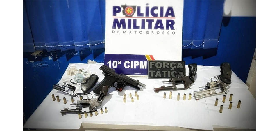 Cinco criminosos envolvidos em roubo de joias morrem em confronto com policiais militares