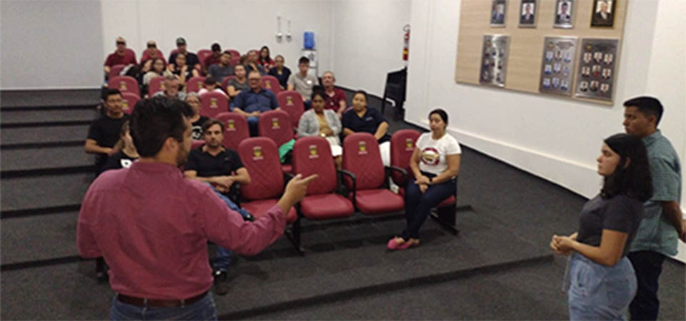 Itanhangá: Associação de Transporte de Itanhangá Amplia Ofertas para Estudantes Universitários 