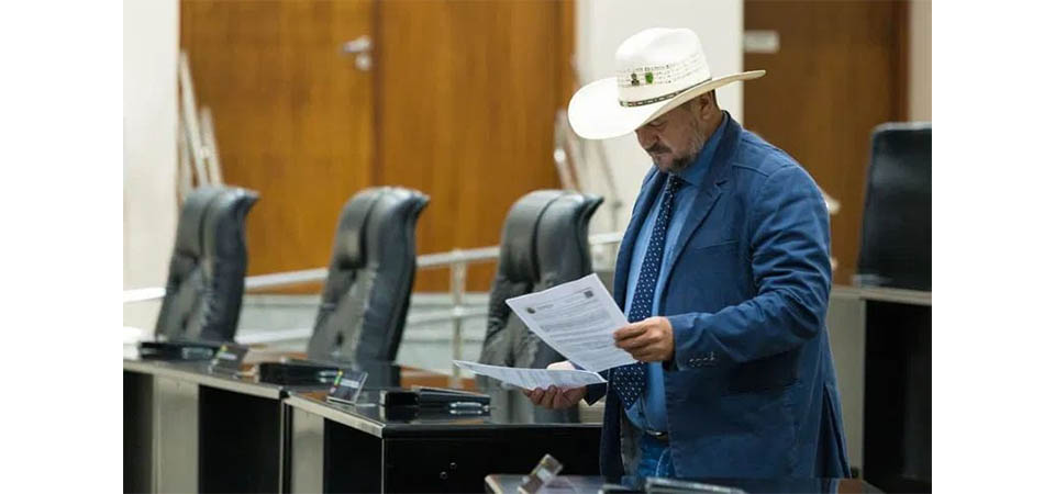 Enquete aponta que para mais de 86% das pessoas Cattani não deve ser cassado
