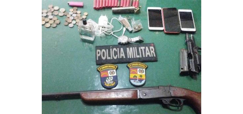 Dois elementos foram alvejados e mortos pela polícia durante roubo em um sítio