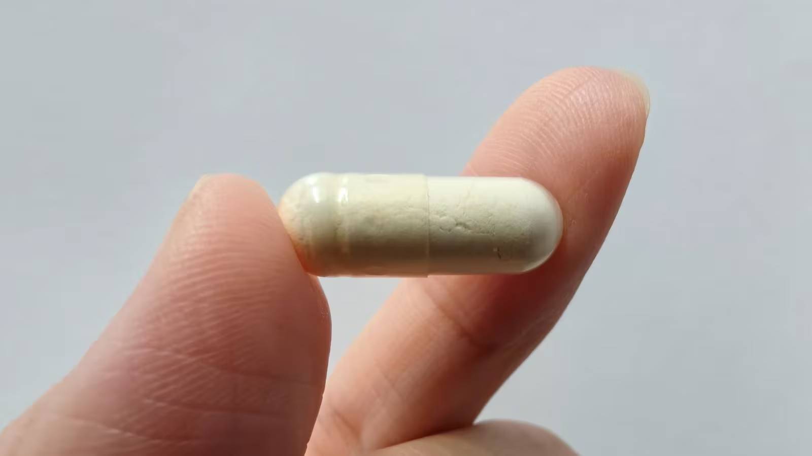 Avanço no HIV: pílula única mantém vírus indetectável em pacientes