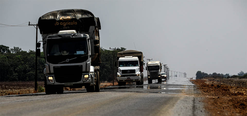 Itanhangá: Após fiscalização de vereadores, obras da Geraldo Riva estão embargadas