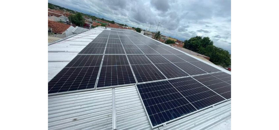 AL mantém veto em lei que mudava ICMS da energia solar
