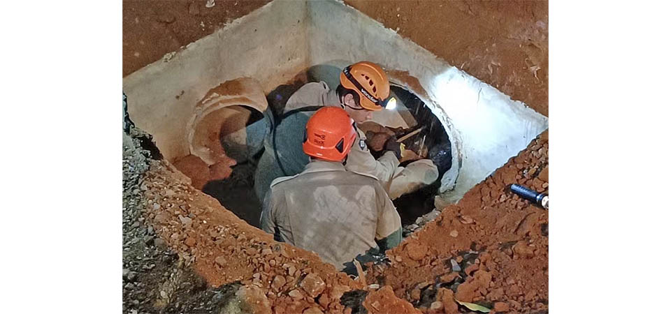 Idosa de 70 anos que estava desaparecida é resgatada em bueiro