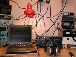 Polícia Federal e Anatel fazem operação para combater rádios “pirata”