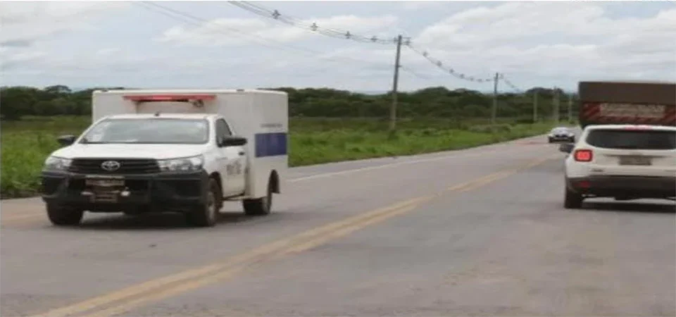 Filha encontra o pai morto às margens de rodovia