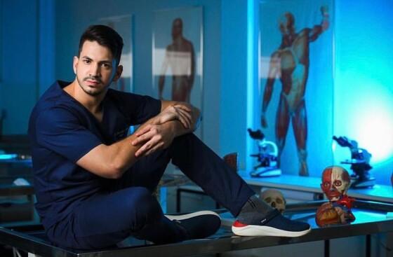 Médico é morto a tiros no próprio baile de formatura