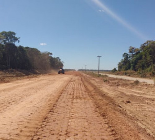 Asfalto trará desenvolvimento para Itanhangá