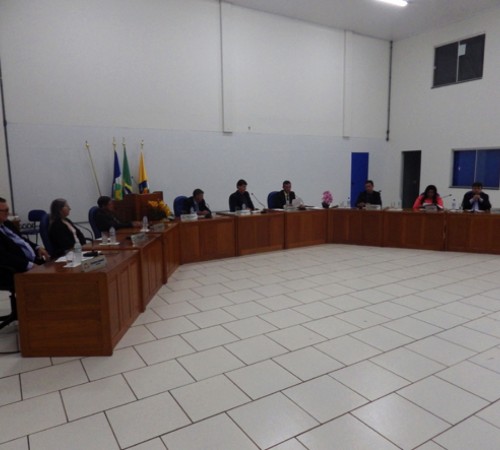 Câmara de Itanhangá volta aos trabalhos