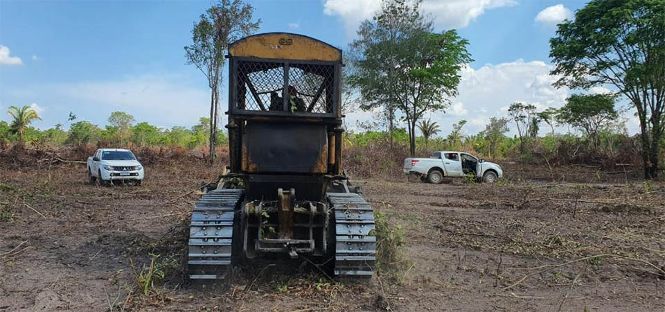 Polícia faz operação e prende envolvidos com tráfico e outros crimes em 14 cidades em MT