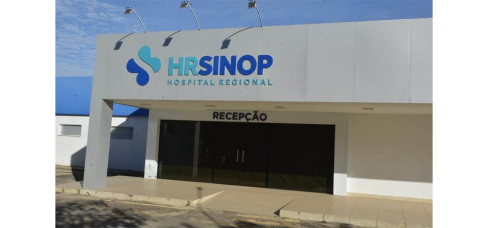 Criança tem corpo e olhos paralisados após ser picado por cobra