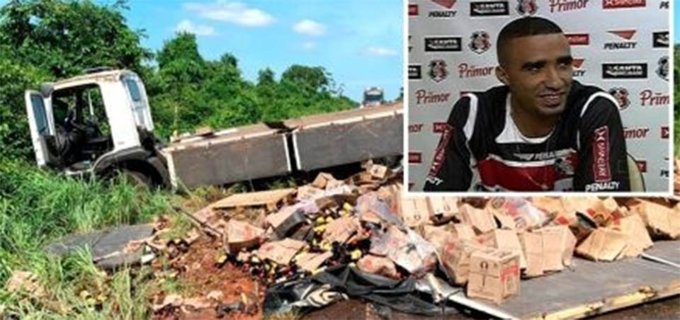 Jogador de futebol morre afogado ao cair de boia em rio