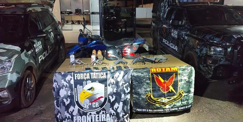 Bandidos de facção 'peitam a polícia a tiros' e cinco vão para a vala