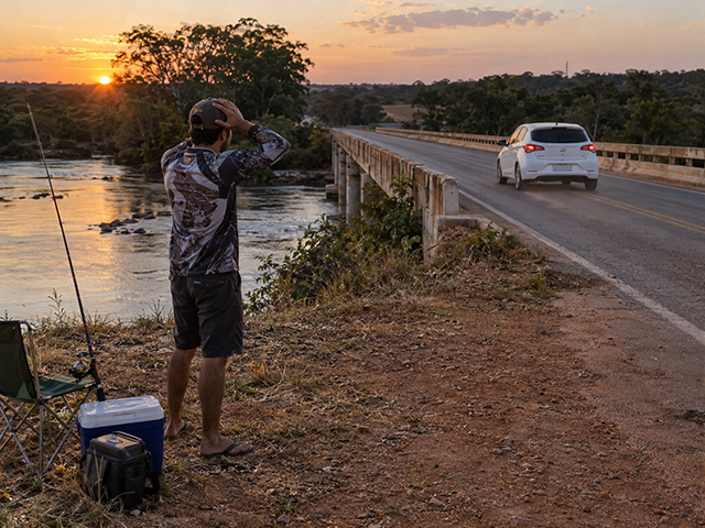 Ipiranga do Norte: Pescador tem carro furtado enquanto pescava na ponte do Rio Branco: “pensei que era uma brincadeira”