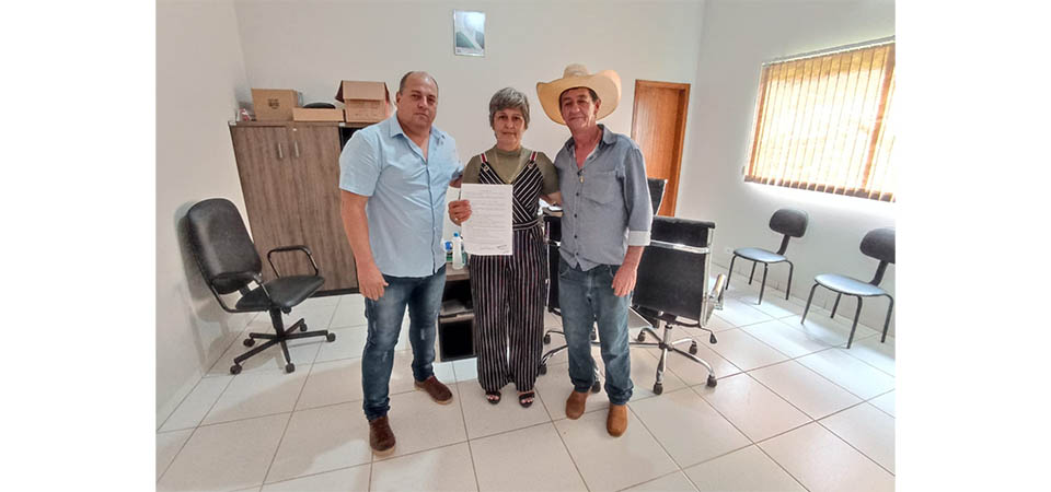 Prefeita cumpre promessa e renuncia após posse de Lula