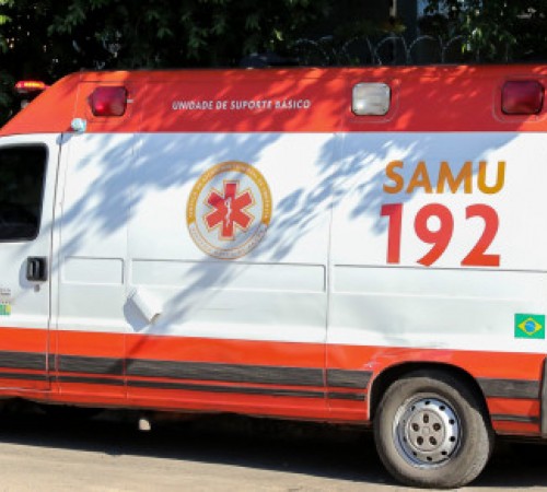 Garota de 16 anos é esfaqueada por rival em Várzea GrandeUma garota de 16 anos foi esfaqueada por outra da mesma idade na noite desta quarta-feira (23), no Bairro Jardim Maringá 2, em Vár...