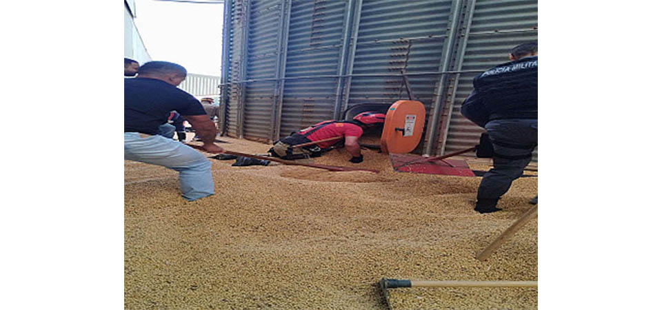 Homem morre soterrado enquanto trabalhava em silo