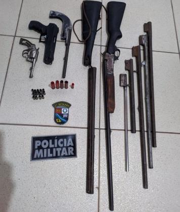 Preso que fugiu de viatura é localizado e detido com armas de fogo