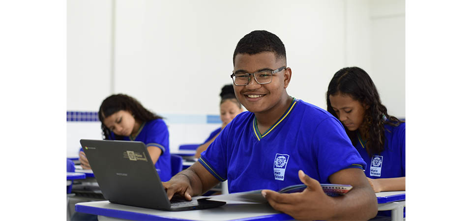 Assembleia Legislativa aprova Projeto de Lei que obriga uso de uniforme nas escolas estaduais