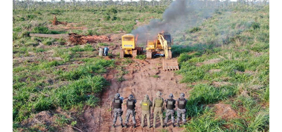 Sema e Força Tática apreendem oito tratores em operação