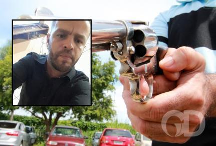 Pai e filho matam homem na porta de mercado