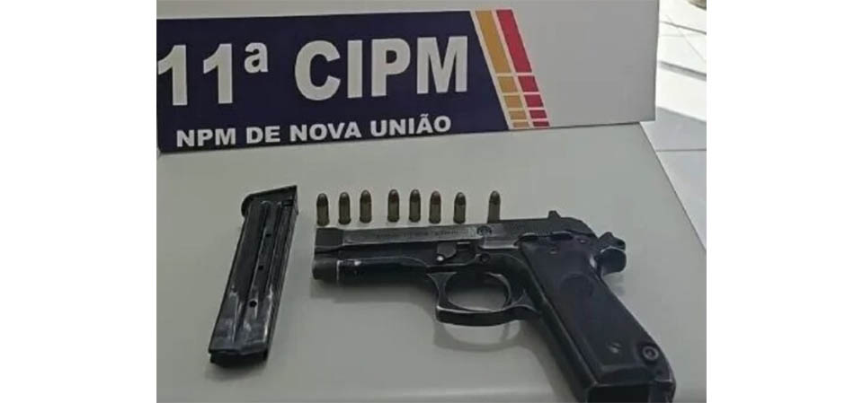 Batida entre caminhonete e caminhão mata 4 pessoas na BR-163