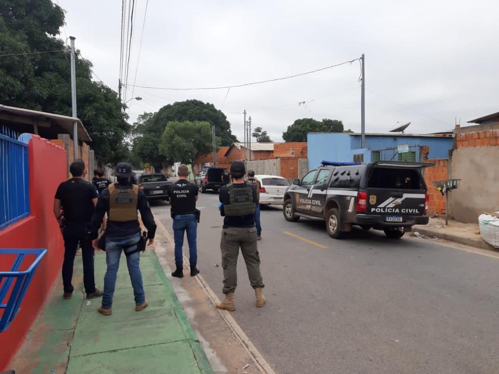 Mulheres são presas por golpe com falsa venda de carros de luxo