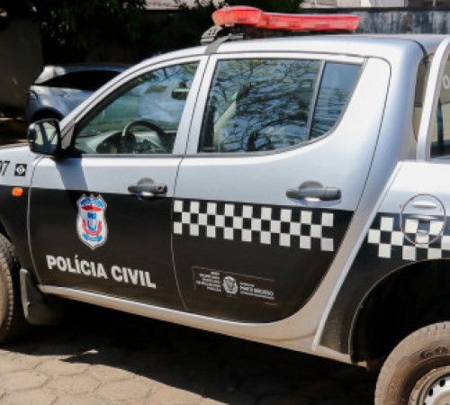 MT: Homem de 25 anos é morto a pauladas pela própria mãe; corpo foi enrolado em cobertor