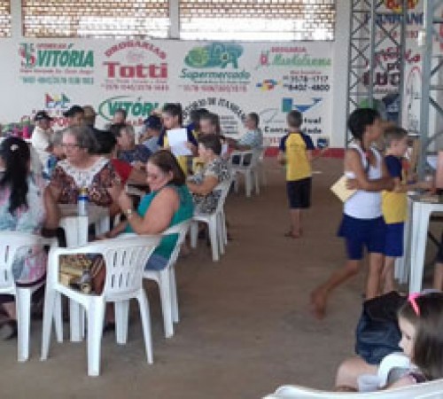 Itanhangá: as quarta-feira os idosos se reúnem para uma tarde bem divertida