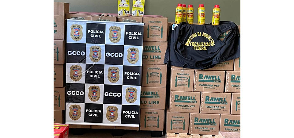 Polícia Civil apreende defensivos agrícolas vencidos e descartados irregularmente em fazenda