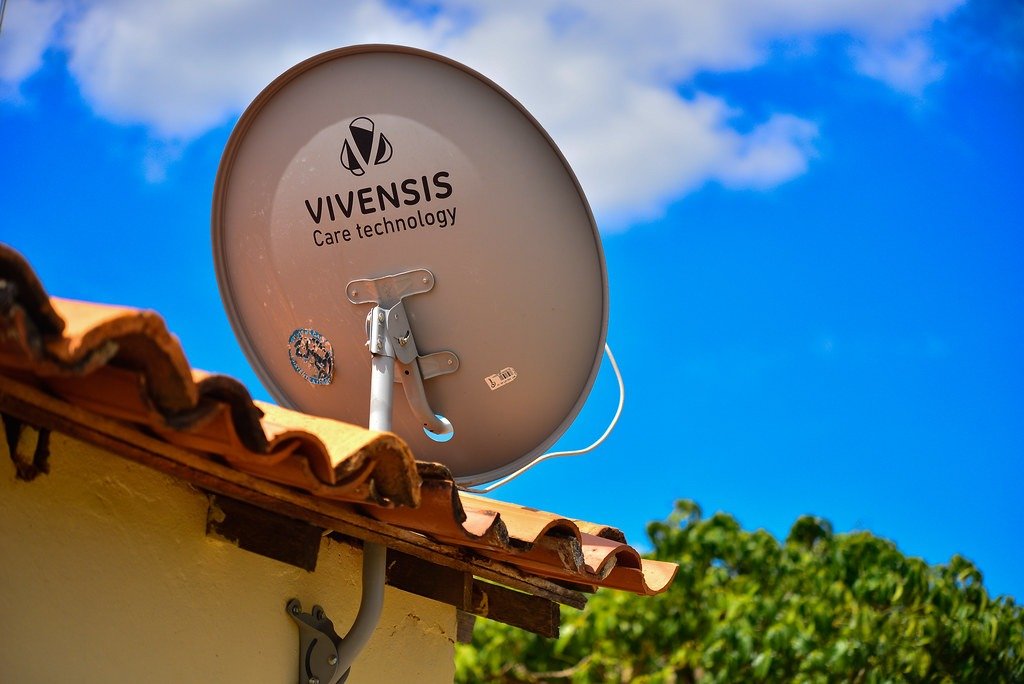 Reta final: Brasil Antenado entra no último mês de instalação de antenas parabólicas digitais