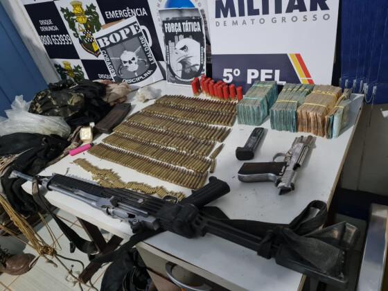 Assaltantes mortos em confronto com a PM são identificados