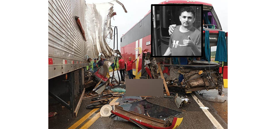 Acidente entre ônibus e carreta deixa dois mortos na BR-163