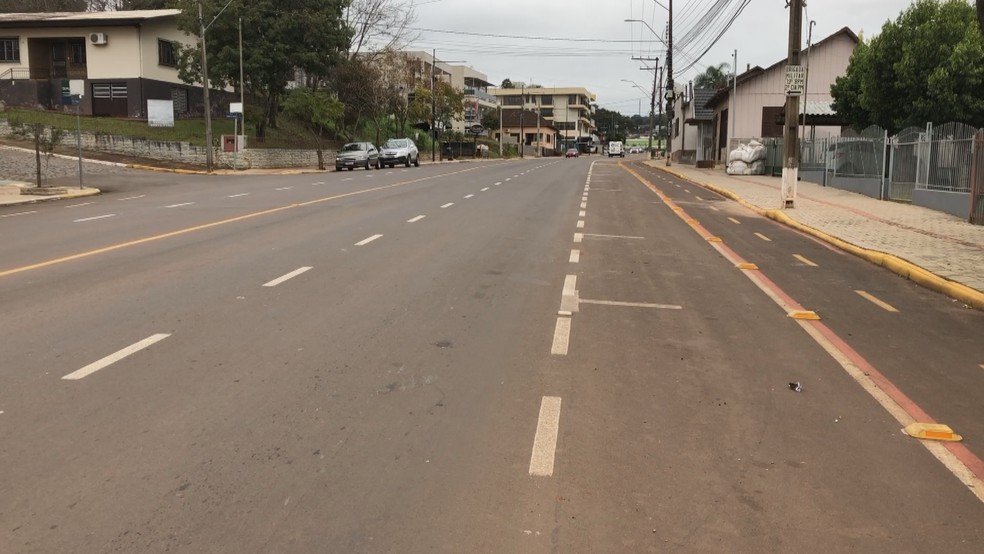 Recém-nascido é encontrado em ciclovia e resiste a baixa temperatura