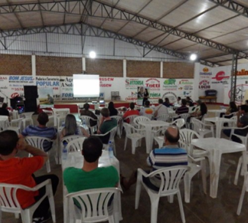 Itanhangá: Sicredi e Fundação Rio Verde realizam palestra aos agricultores