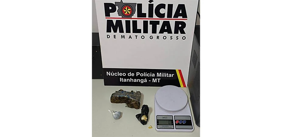 Itanhangá: Polícia Militar apreende drogas, moto e prende dois suspeitos com extensa ficha criminal