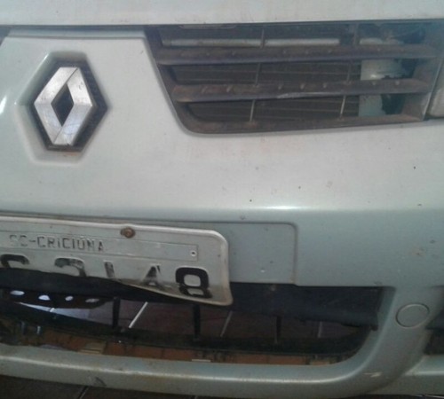 Carro com falha mecânica prensa e mata cliente que aguardava conserto em oficina em MT