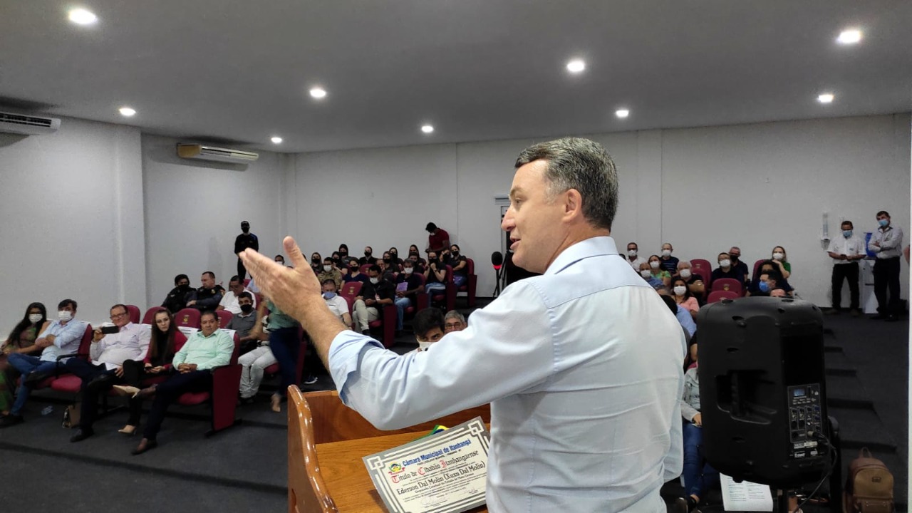 Itanhangá: Deputado Xuxu Dal Molin recebe título de cidadão itanhangaense