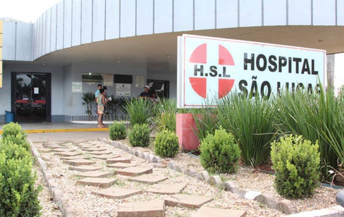 Idoso morre após cair de carretinha e ser atropelado por trator em chácara