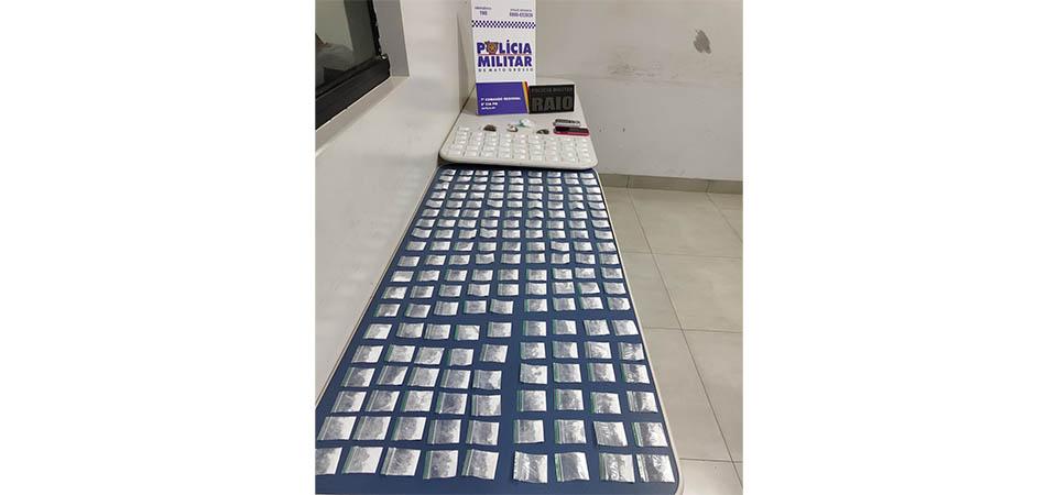 PM intercepta avião que pousou com R$ 11 milhões em cocaína e envolvido morre em confronto