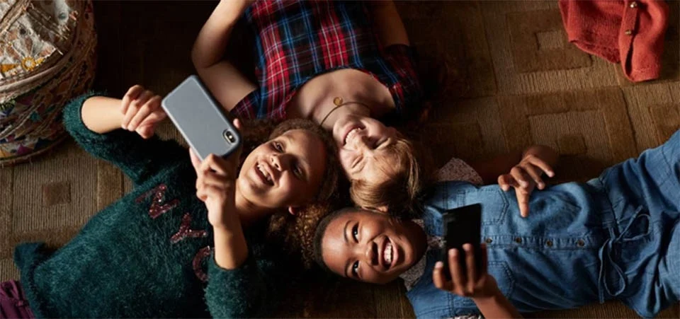 Cientistas revelam número ideal de filhos para evitar extinção humana