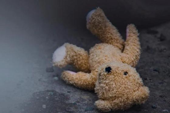 Pai estupra filha, e mãe o perdoa por ser “testemunha de Jeová”