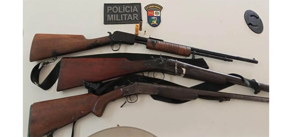 PM prende suspeito de furto e abate de gado e apreende três armas de fogo em distrito