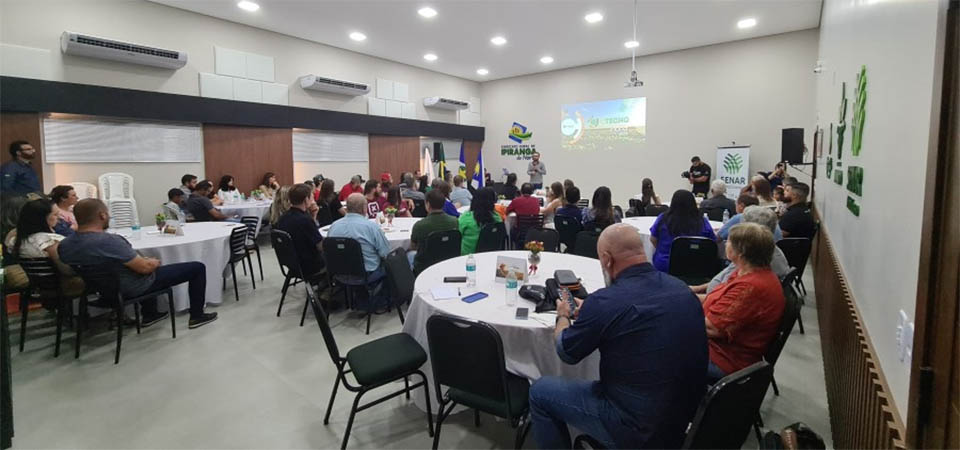 Evento da Aprosoja-MT debate como aumentar rentabilidade em solos arenosos