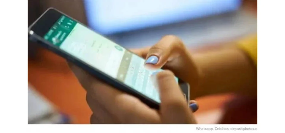 O que significa uma pessoa postar status no WhatsApp todos os dias, segundo a psicologia