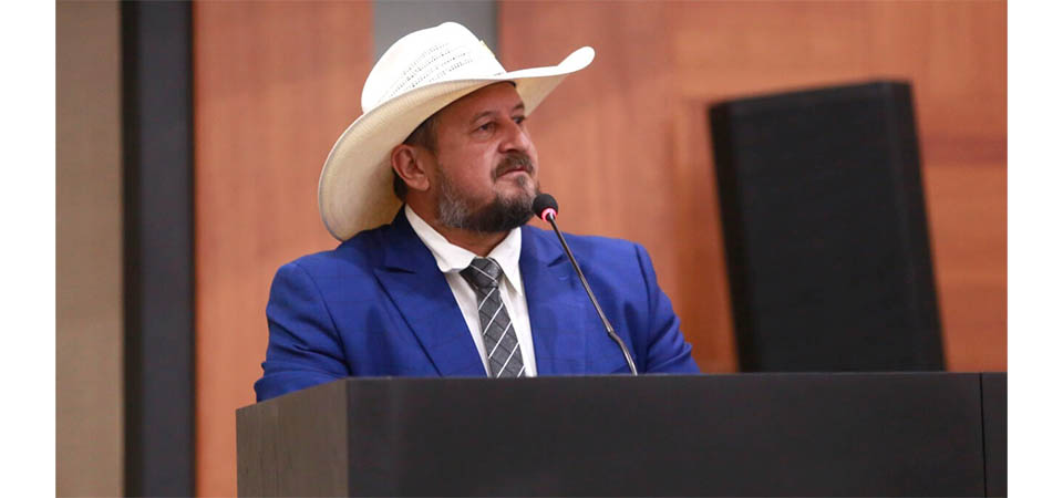 Projeto de Cattani corta benefício social de invasor de terra